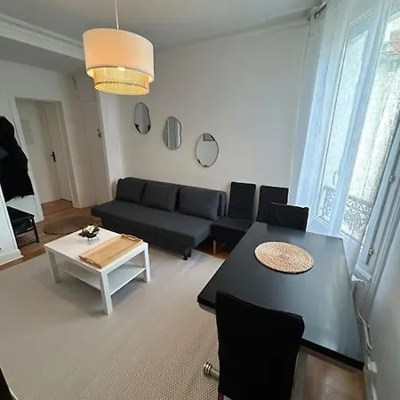 Situe A 7 Min A Pied De Paris Porte De Versailles Et Metro Issy-les-Moulineaux Buitenkant foto