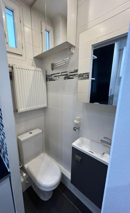 Situe A 7 Min A Pied De Paris Porte De Versailles Et Metro *