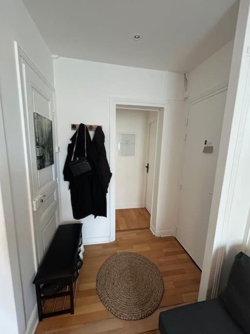 Situe A 7 Min A Pied De Paris Porte De Versailles Et Metro *